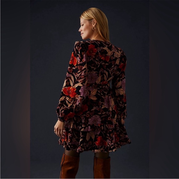 PILCRO TIERED CORDUROY RUFFLED FLORAL BOHO MINI DRESS medium BLACK long sleeve - Picture 6 of 15